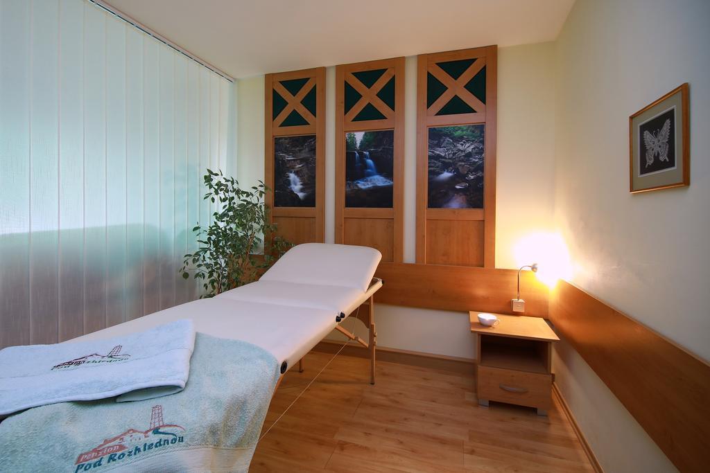 Wellness Penzion Pod Rozhlednou Kostelec nad Orlici Ngoại thất bức ảnh